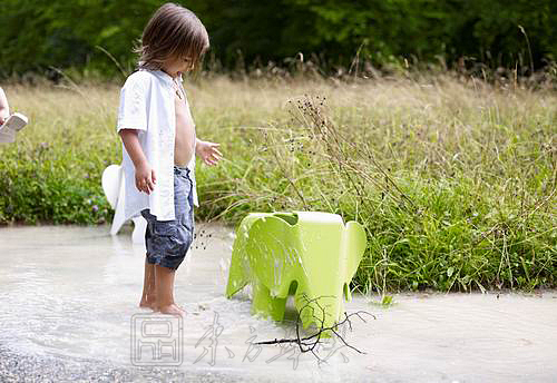 F(xin)(jng)e|ͯ|kҾ|ͯ|ΣͯΣe CG-Children-chair-twelve